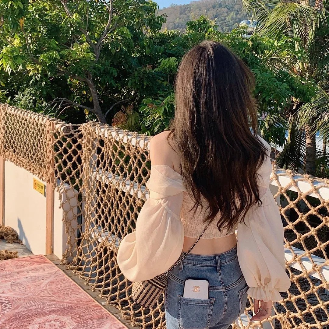 穿八零后妈她带崽逆袭